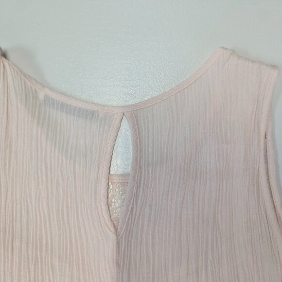 Chloe K Size Small Pink Lacy Tank - Picture 14 of 16